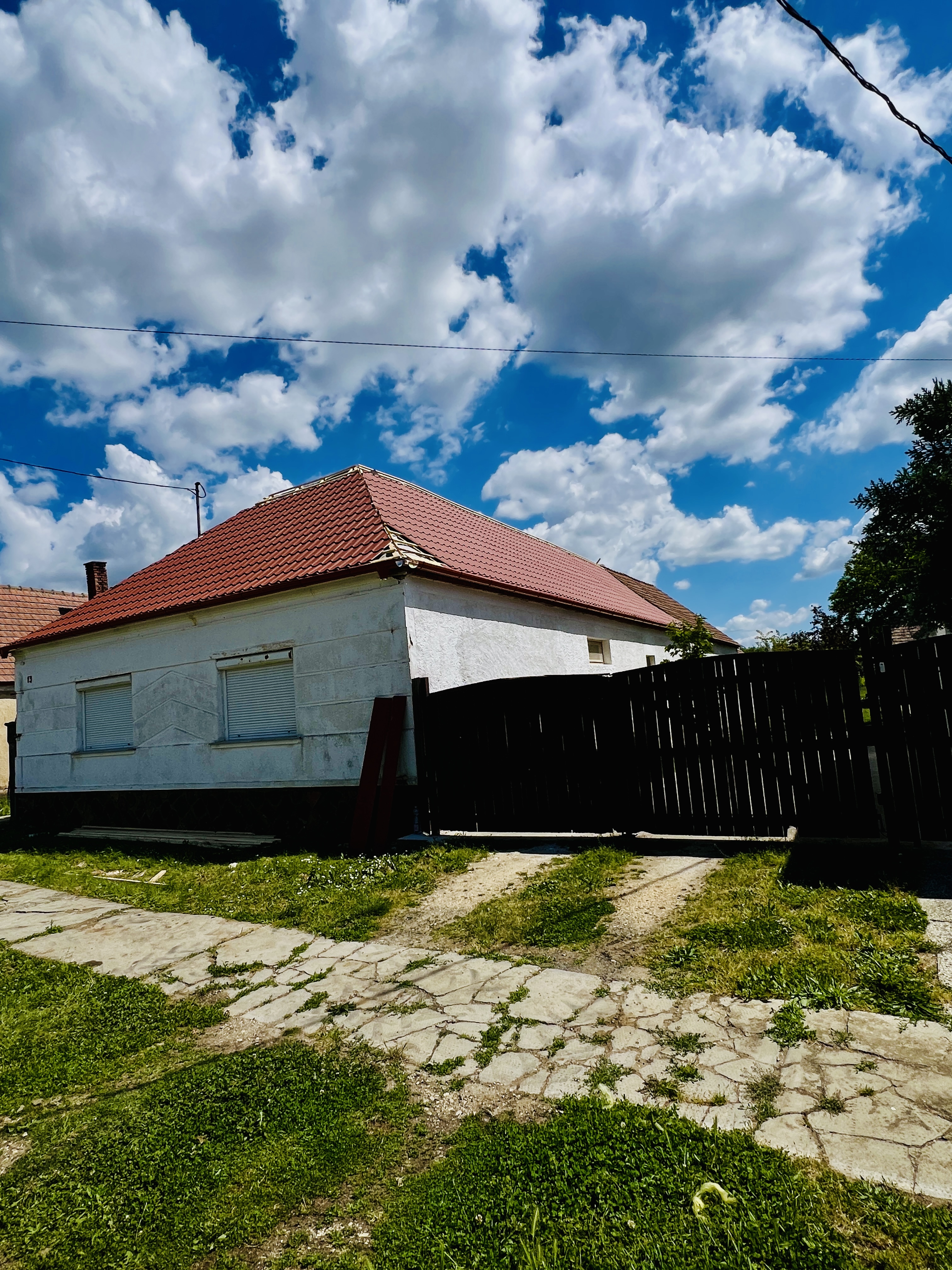 Tető állapotának helyszíni vizsgálata – Balaton Tető